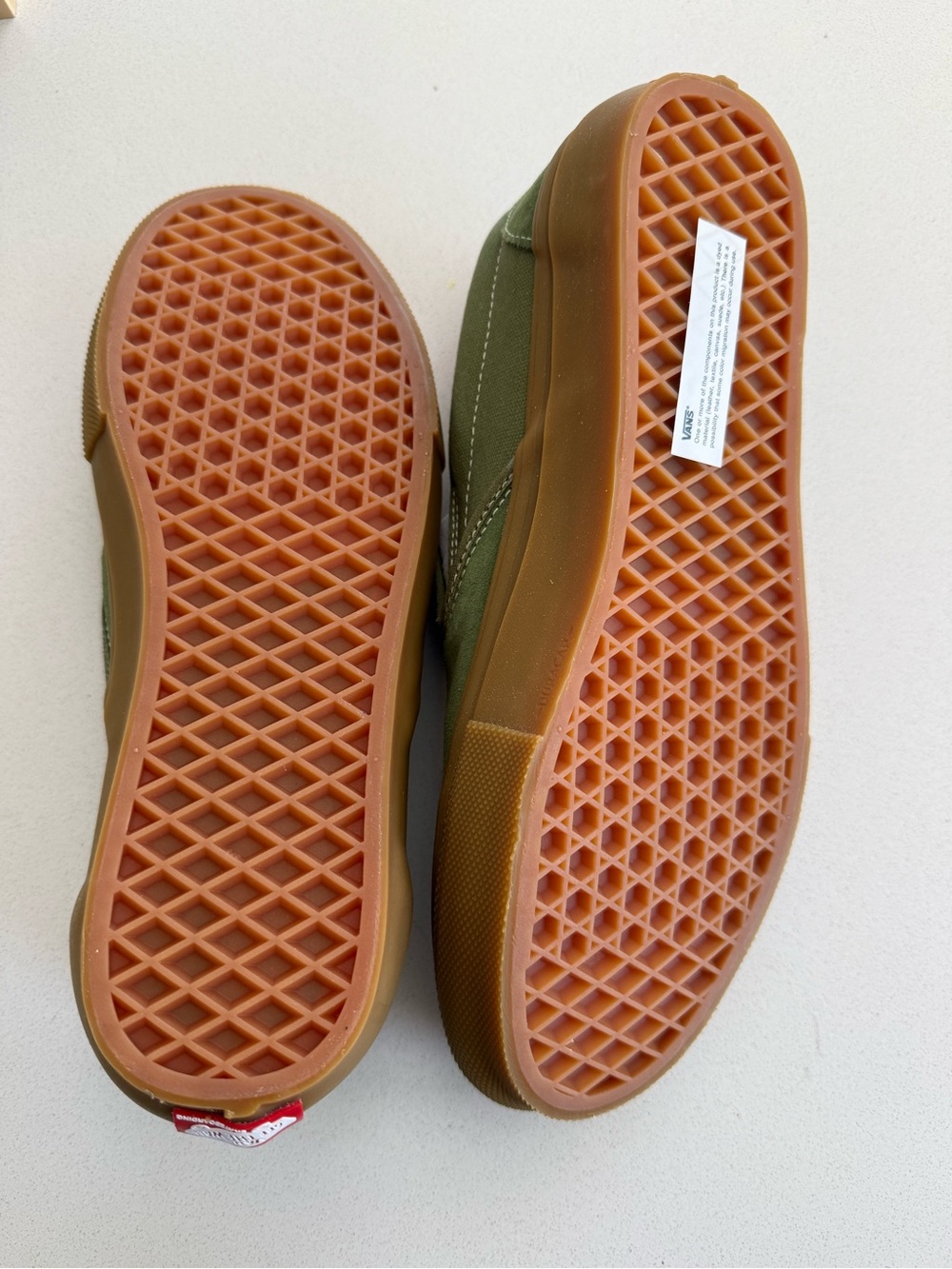 Green suede vans with rubber sole - Picture 2 of 5